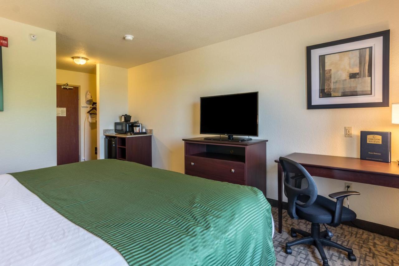 Cobblestone Inn & Suites - Lakin المظهر الخارجي الصورة