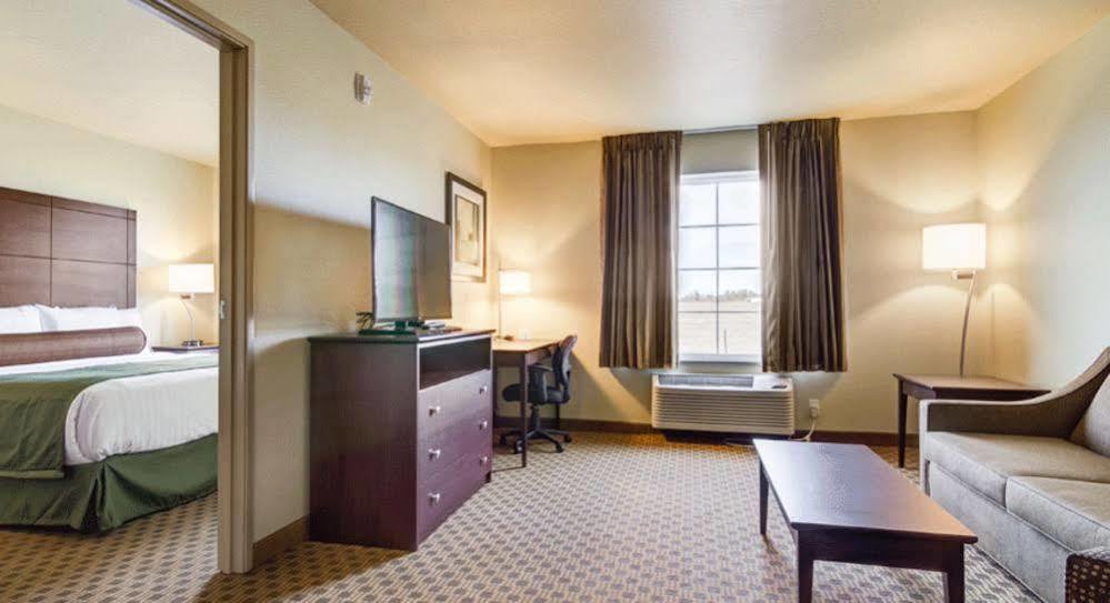 Cobblestone Inn & Suites - Lakin المظهر الخارجي الصورة