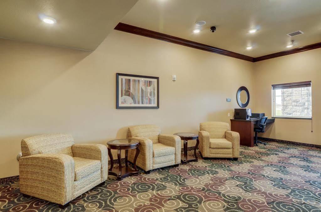 Cobblestone Inn & Suites - Lakin المظهر الخارجي الصورة
